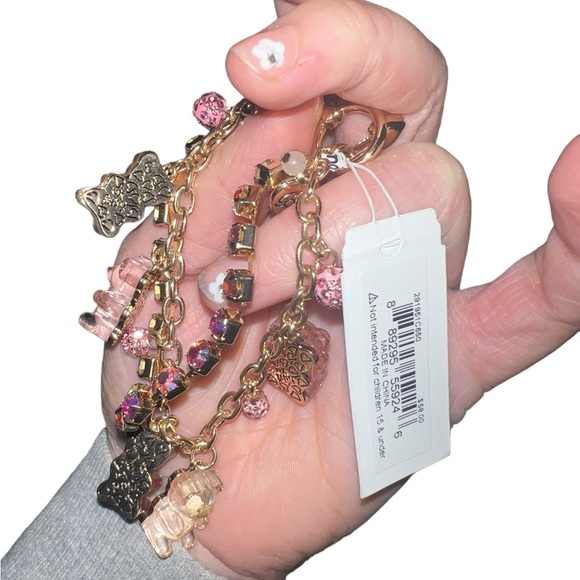✅NWT BETSEY Johnson charm bracelet gummy bears pink gold tone chain sparkly Pink - Picture 7 of 7